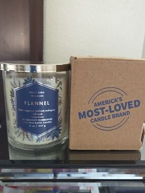 White Barn Flannel One Wick Candle